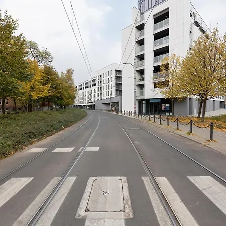 Apartament Black & White Mostowa By Renters * Posen