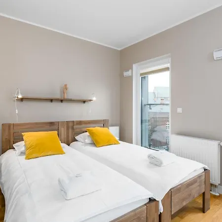 Apartment Apartament Black & White Mostowa By Renters Poznan