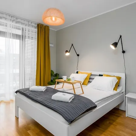 شقة Apartament Black & White Mostowa By Renters
