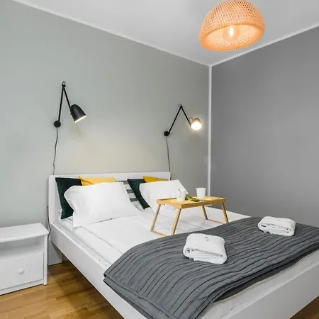 Apartament Black & White Mostowa By Renters Poznan